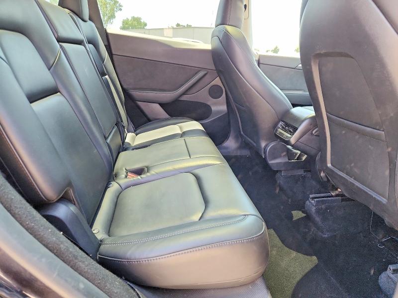 2024 Tesla Model Y მანქანა იყიდება აუქციონზე, vin: 7SAYGDED9RF111519, აუქციონის ნომერი: 54890886