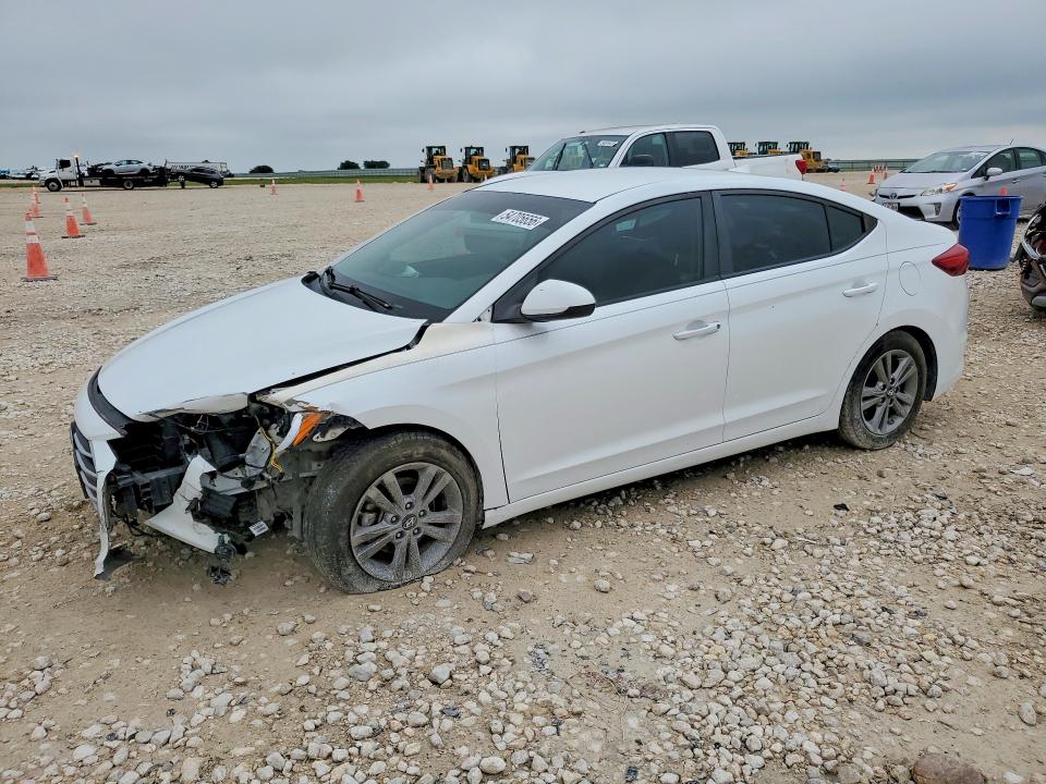 2017 Hyundai Elantra მანქანა იყიდება აუქციონზე, vin: 5NPD84LFXHH161312, აუქციონის ნომერი: 54705656