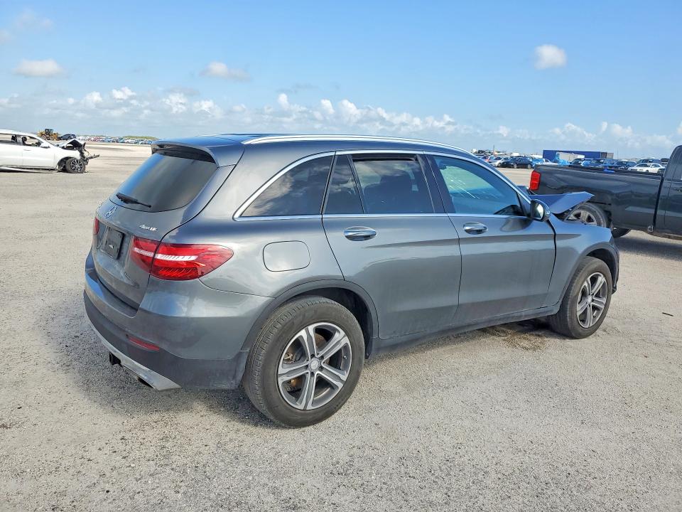 2017 Mercedes-benz Glc მანქანა იყიდება აუქციონზე, vin: WDC0G4KB4HF121800, აუქციონის ნომერი: 53912786