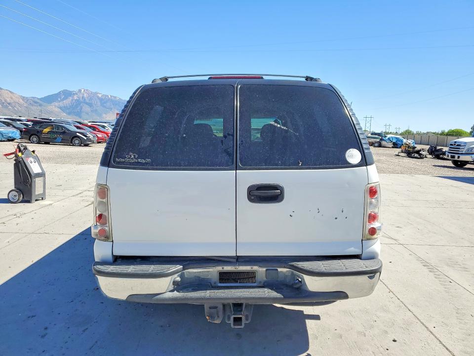 53838846 :رقم المزاد ، 3GNEC16T92G343741 vin ، 2002 Chevrolet Suburban مزاد بيع