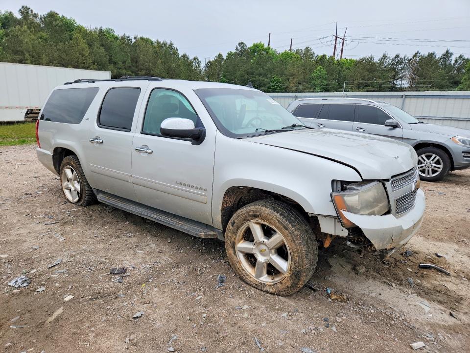 52719976 :رقم المزاد ، 1GNUKKE36AR222637 vin ، 2010 Chevrolet Suburban مزاد بيع
