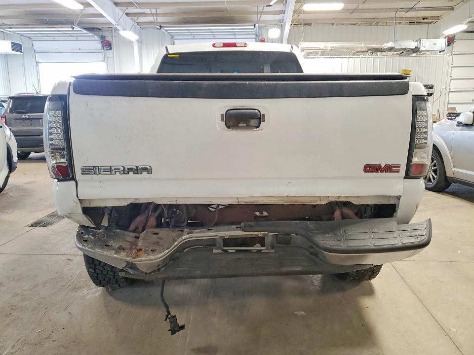 Продажа на аукционе авто 2002 Gmc Sierra, vin: 1GTGK13UX2F130204, номер лота: 53251446