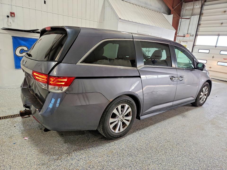 52407186 :رقم المزاد ، 5FNRL5H68GB038172 vin ، 2016 Honda Odyssey مزاد بيع