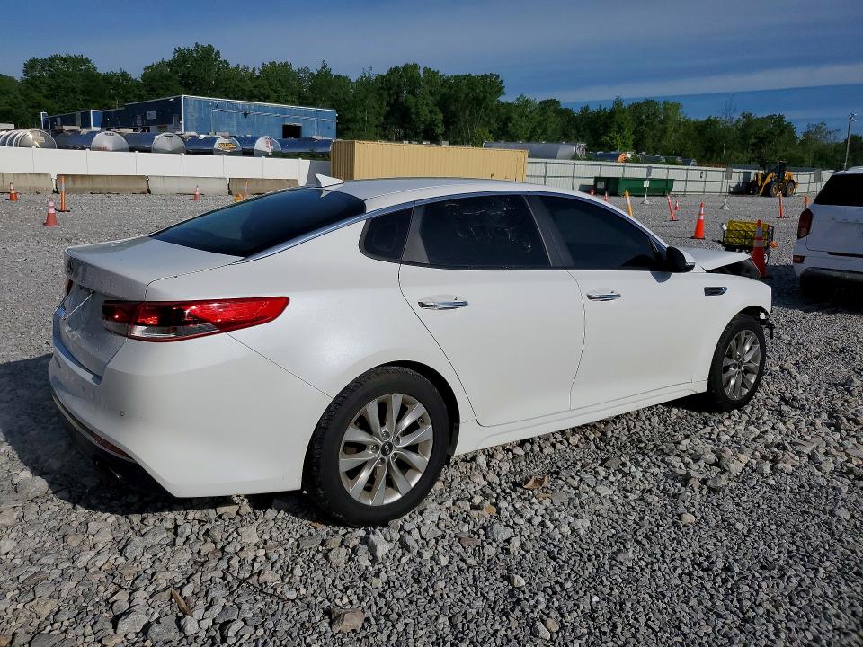 54864416 :رقم المزاد ، 5XXGT4L34JG255270 vin ، 2018 Kia Optima مزاد بيع