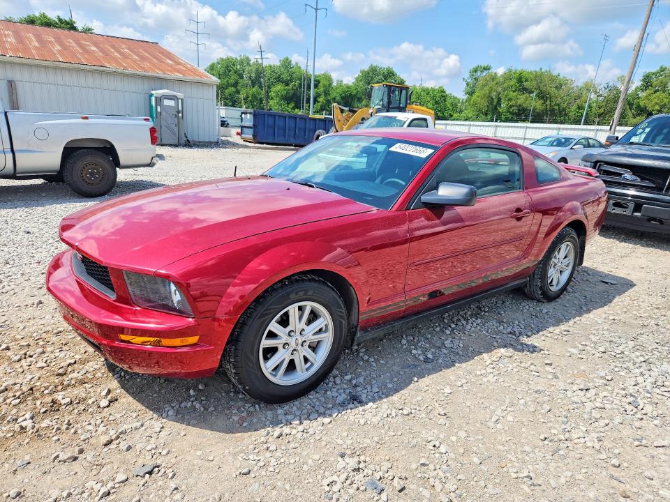 54022666 :رقم المزاد ، 1ZVFT80N455177881 vin ، 2005 Ford Mustang مزاد بيع