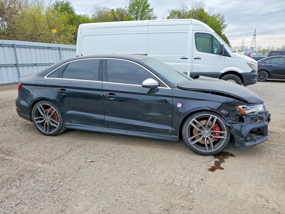 53025126 :رقم المزاد ، WAUB1GFF5J1016004 vin ، 2018 Audi S3 مزاد بيع