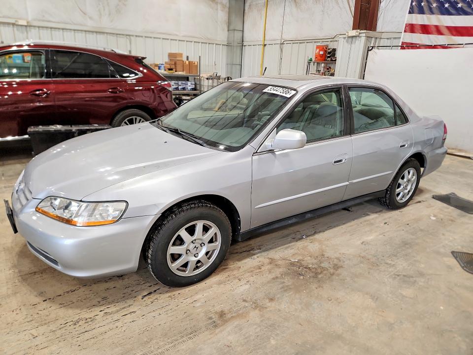 55447586 :رقم المزاد ، 1HGCG56782A175038 vin ، 2002 Honda Accord مزاد بيع