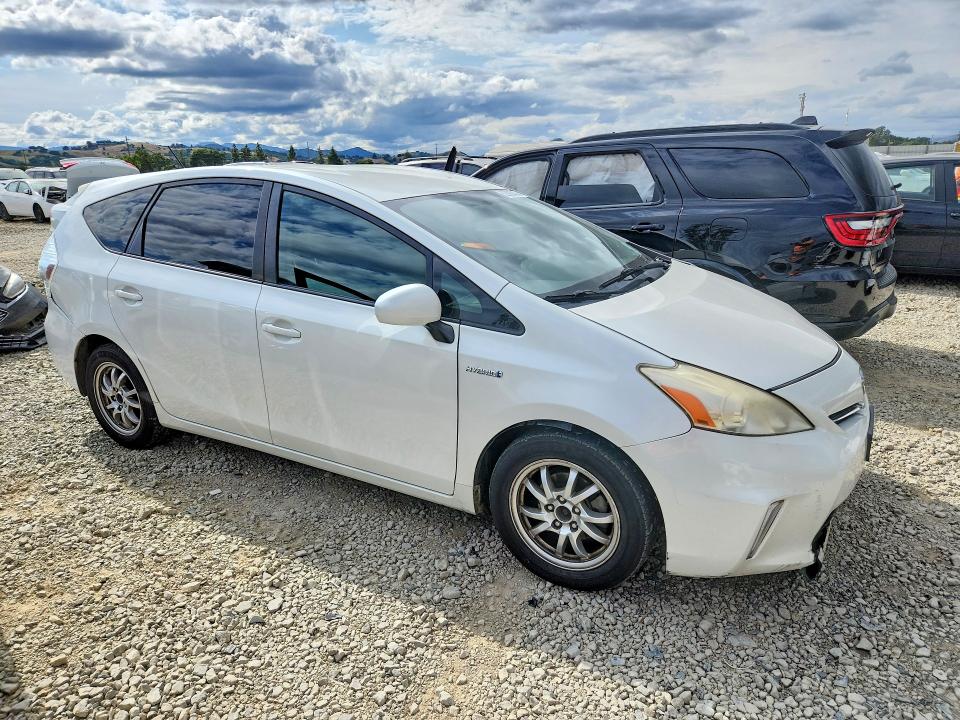 52005326 :رقم المزاد ، JTDZN3EU2C3136462 vin ، 2012 Toyota Prius V مزاد بيع