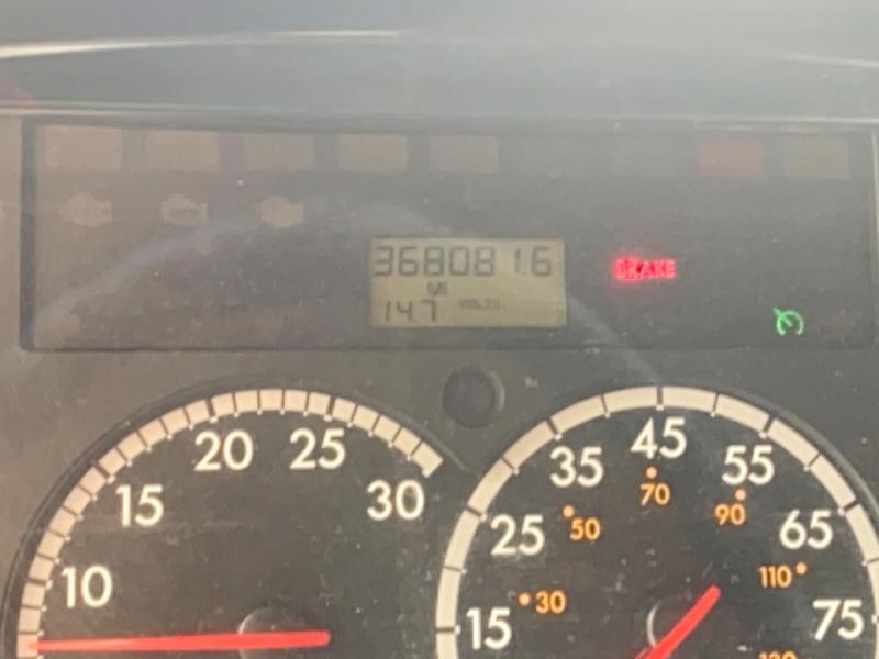 Продаж на аукціоні авто 2015 Freigliner Fld132xl, vin: 3ALACXDT3FDGA5240, номер лоту: 53283136