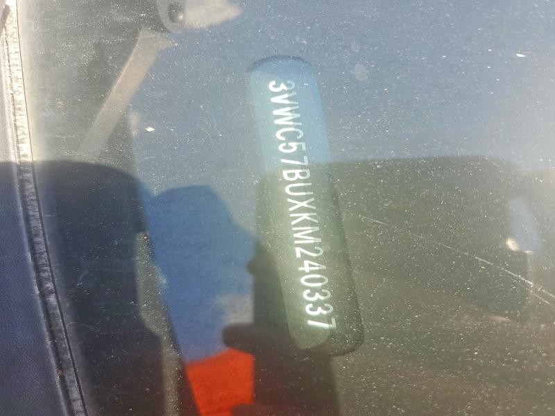 54581816 :رقم المزاد ، 3VWC57BUXKM240337 vin ، 2019 Volkswagen Jetta مزاد بيع
