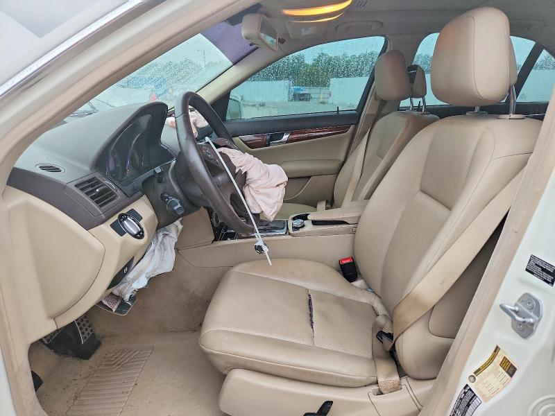 54646686 :رقم المزاد ، WDDGF8BB3AF497253 vin ، 2010 Mercedes-benz C مزاد بيع