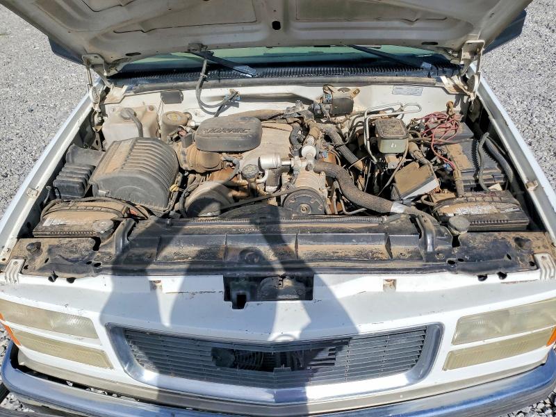 54425366 :رقم المزاد ، 1GBJC34J0YF520406 vin ، 2000 Chevrolet Gmt-400 مزاد بيع