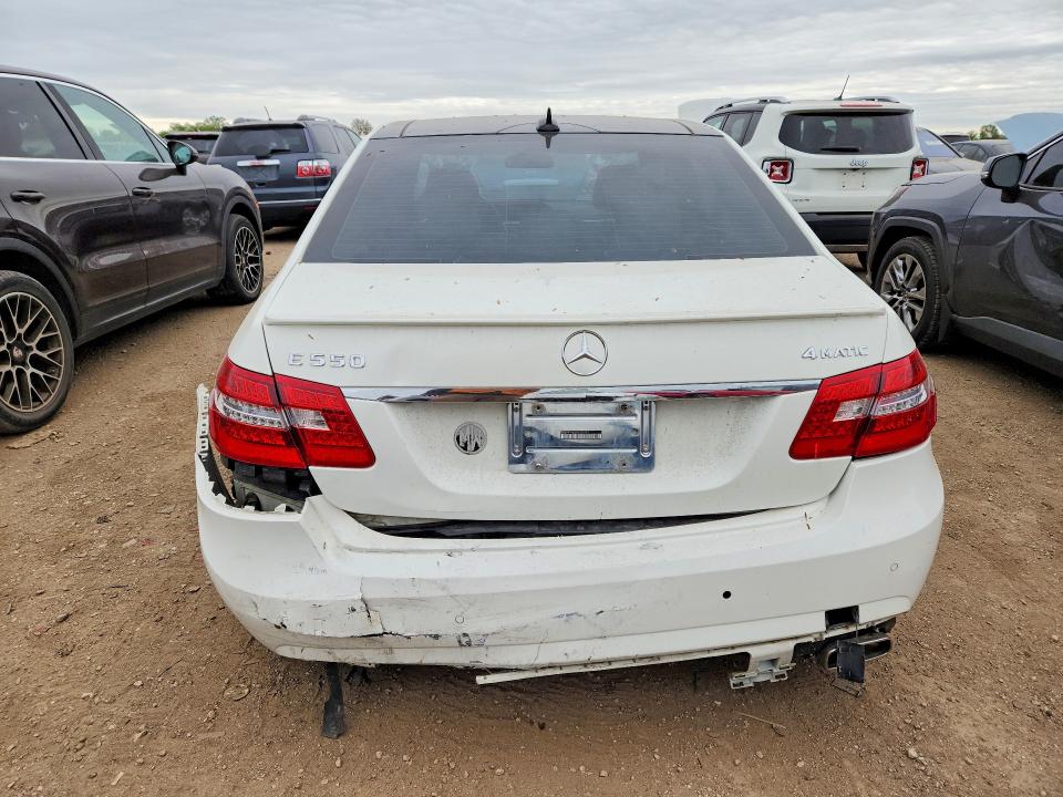 2011 Mercedes-benz E მანქანა იყიდება აუქციონზე, vin: WDDHF9AB2BA502324, აუქციონის ნომერი: 54503416