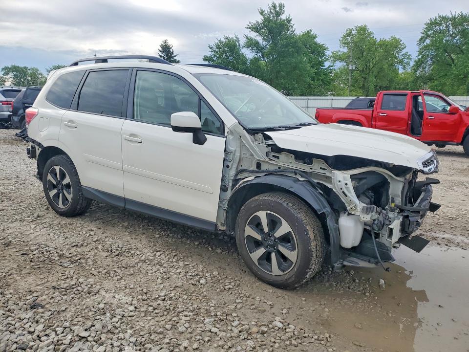 Продажа на аукционе авто 2017 Subaru Forester, vin: JF2SJAGC8HH511899, номер лота: 52075336