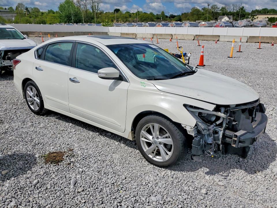 Продажа на аукционе авто 2015 Nissan Altima, vin: 1N4AL3AP8FN896879, номер лота: 53079466