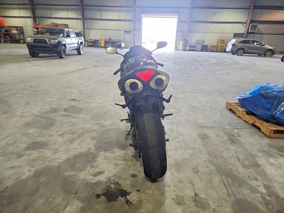 2004 Yama Yzfr1 მანქანა იყიდება აუქციონზე, vin: JYARN13E74A007660, აუქციონის ნომერი: 52429256
