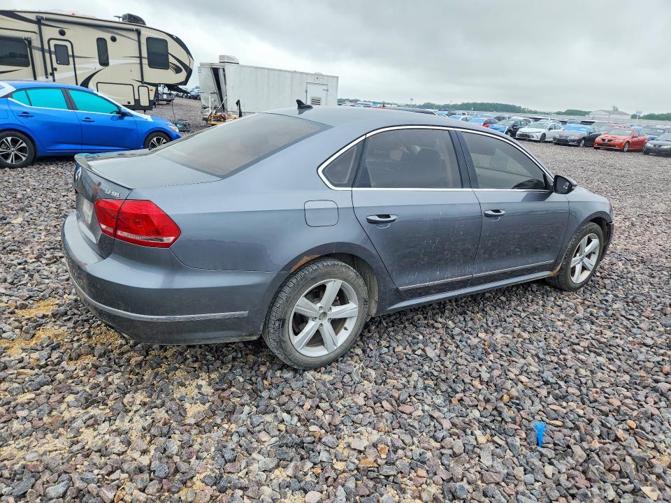 55022806 :رقم المزاد ، 1VWCM7A32DC120564 vin ، 2013 Volkswagen Passat مزاد بيع