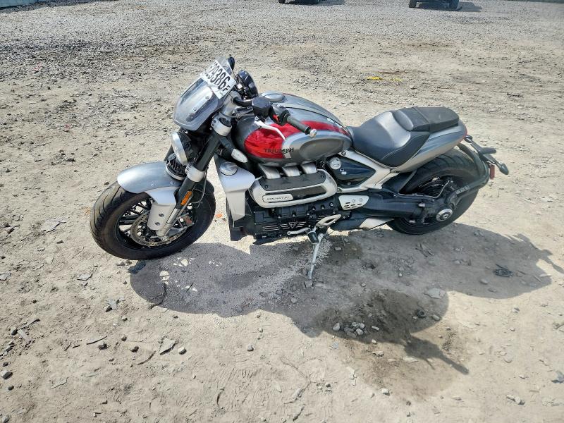 2022 Triumph Motorcycle Rocket 3 მანქანა იყიდება აუქციონზე, vin: SMTG11JX7NTAV2734, აუქციონის ნომერი: 53629386