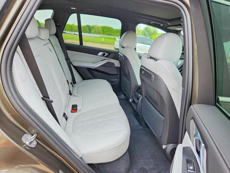 53446266 :رقم المزاد ، 5UX23EU03R9R43269 vin ، 2024 Bmw X5 مزاد بيع