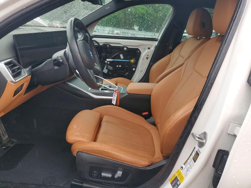52349826 :رقم المزاد ، 3MW39FF04P8C96988 vin ، 2023 Bmw 330e مزاد بيع