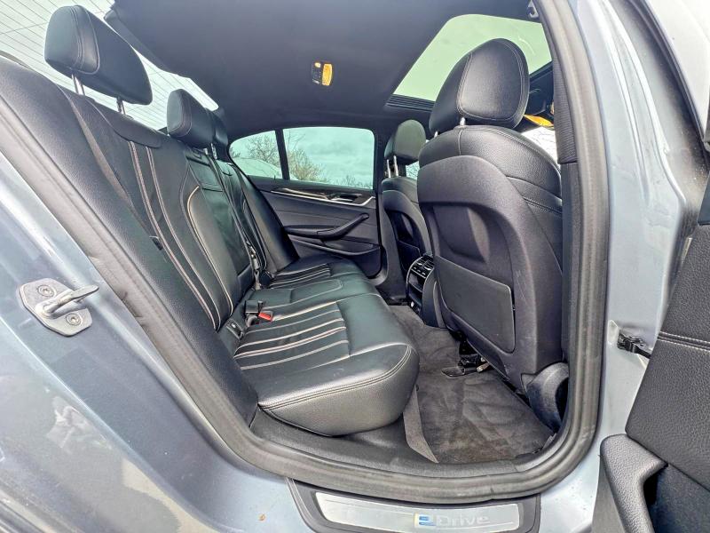 55226946 :رقم المزاد ، WBAJB1C56JB374403 vin ، 2018 Bmw 530xe مزاد بيع