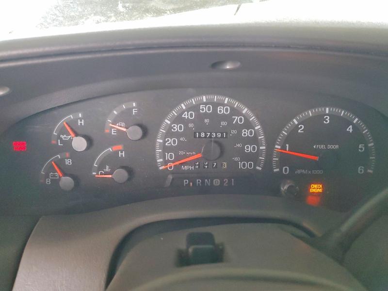 1998 Ford Expedition მანქანა იყიდება აუქციონზე, vin: 1FMRU18W1WLA22652, აუქციონის ნომერი: 52214026