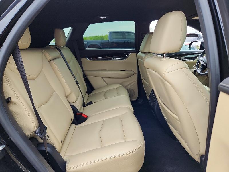 52092936 :رقم المزاد ، 1GYKNARS0HZ115025 vin ، 2017 Cadillac Xt5 مزاد بيع
