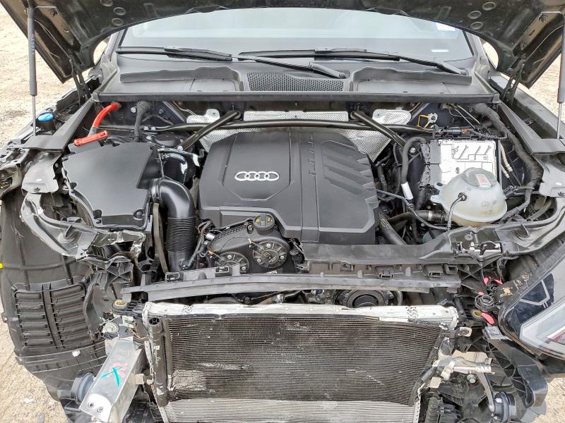 54601176 :رقم المزاد ، WA1GAAFY6S2021905 vin ، 2025 Audi Q5 مزاد بيع