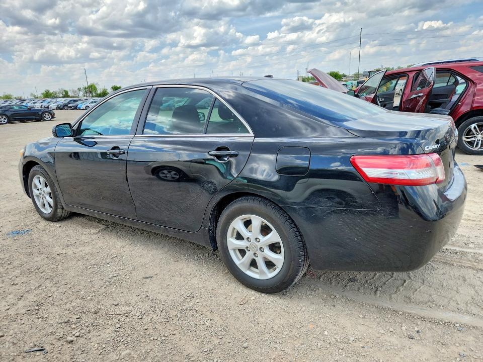 51989756 :رقم المزاد ، 4T4BF3EKXBR088300 vin ، 2011 Toyota Camry مزاد بيع