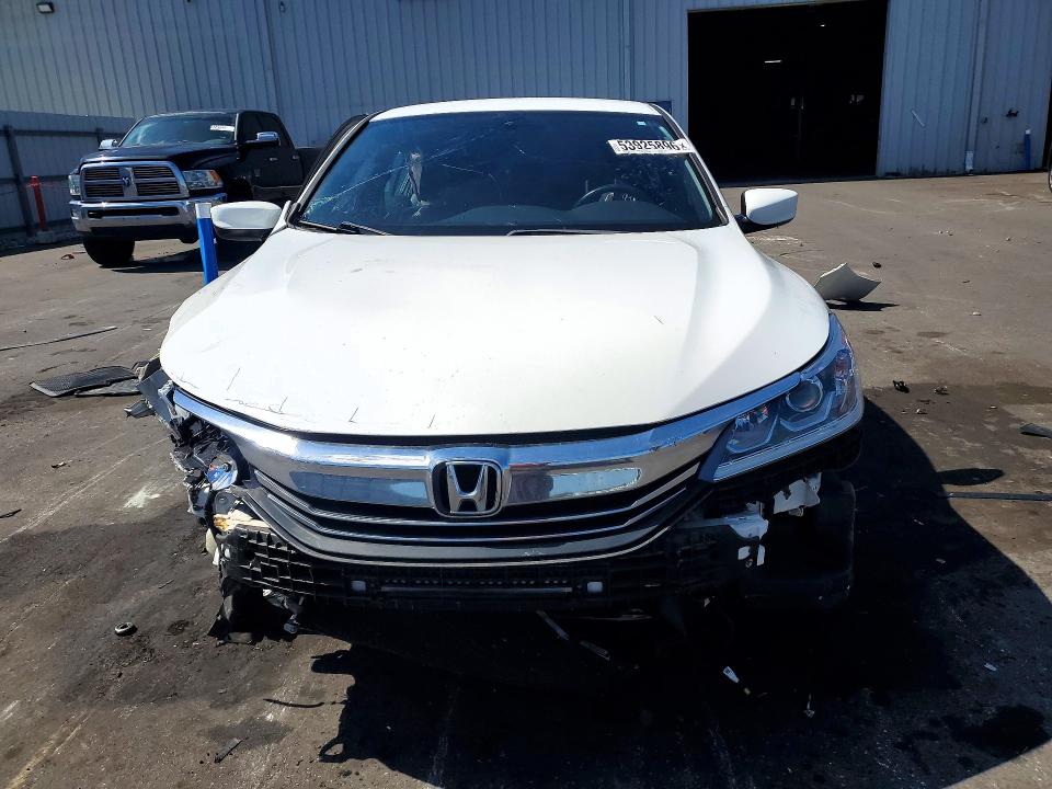 Продаж на аукціоні авто 2017 Honda Accord, vin: 1HGCR2F10HA080714, номер лоту: 53925896