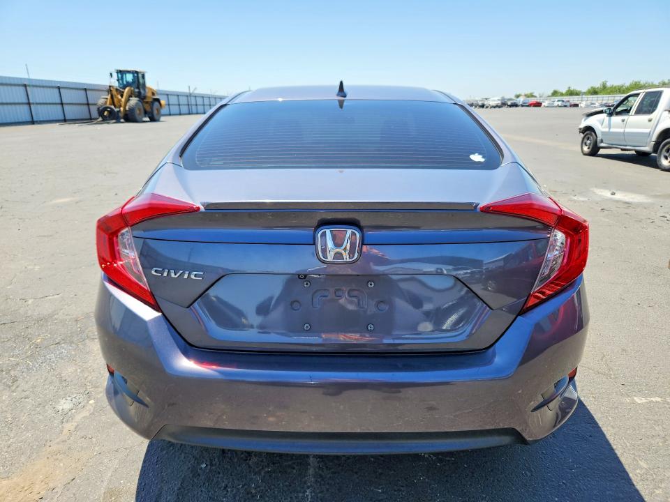 Продажа на аукционе авто 2017 Honda Civic, vin: 2HGFC1F38HH633136, номер лота: 54860296