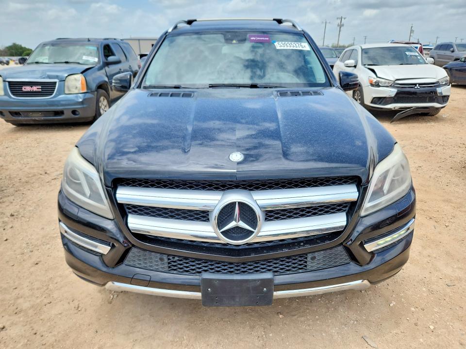 53935376 :رقم المزاد ، 4JGDF6EE1GA620427 vin ، 2016 Mercedes-benz Gl مزاد بيع