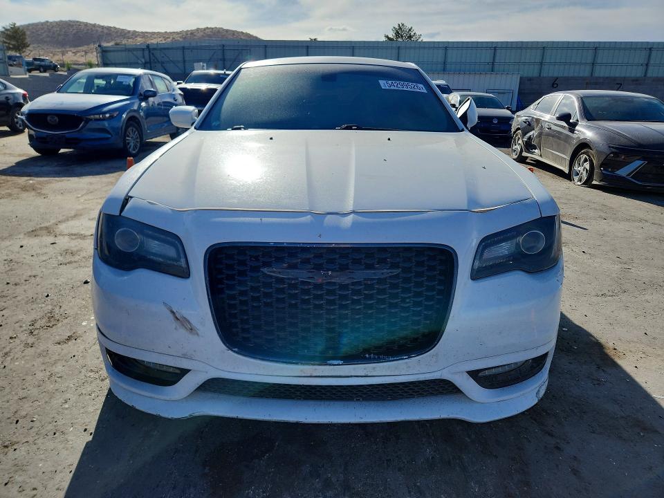 Продажа на аукционе авто 2018 Chrysler 300, vin: 2C3CCABGXJH127327, номер лота: 54299526