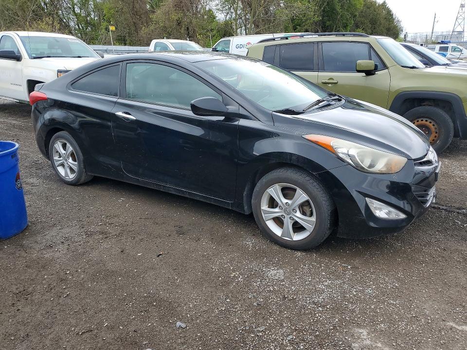 2013 Hyundai Elantra Coupe მანქანა იყიდება აუქციონზე, vin: KMHDH6AE8DU022975, აუქციონის ნომერი: 53290666