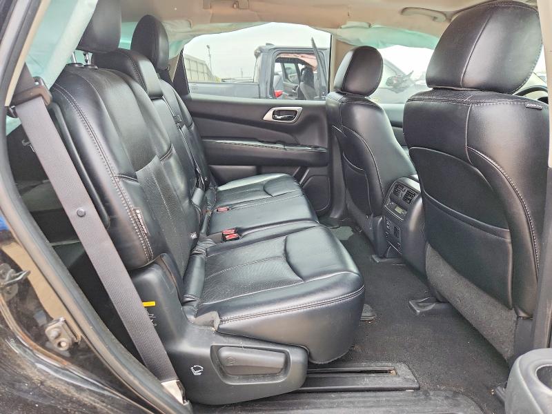 55103786 :رقم المزاد ، 5N1DR2MM2JC655904 vin ، 2018 Nissan Pathfinder مزاد بيع