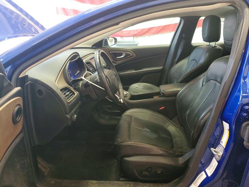 54885856 :رقم المزاد ، 1C3CCCEG6FN512423 vin ، 2015 Chrysler 200 مزاد بيع