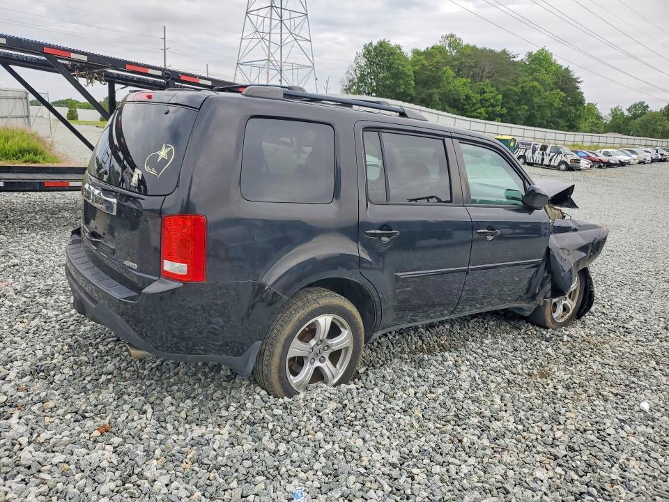 53240656 :رقم المزاد ، 5FNYF4H68CB006488 vin ، 2012 Honda Pilot مزاد بيع