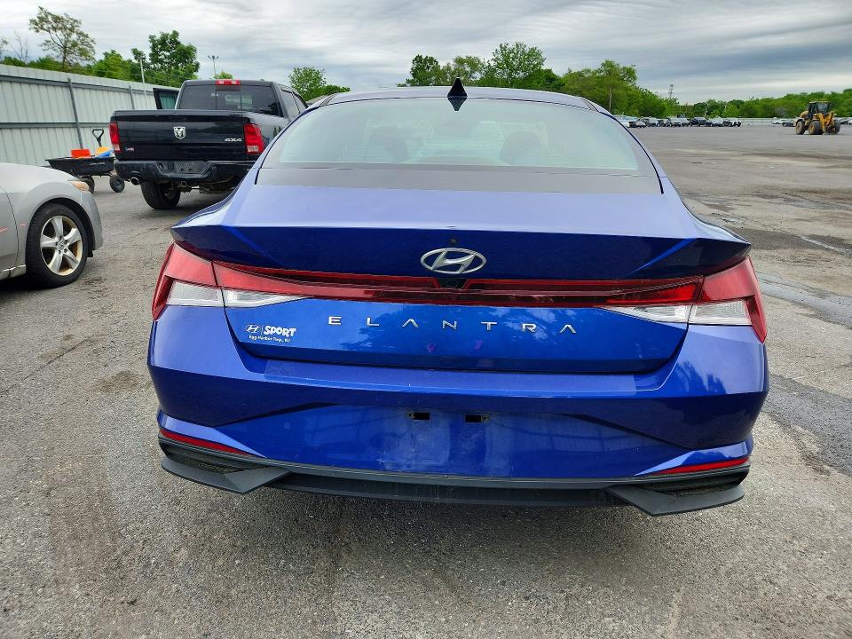 Продажа на аукционе авто 2023 Hyundai Elantra, vin: 5NPLS4AG1PH107467, номер лота: 53795166