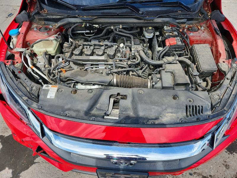 52925886 :رقم المزاد ، 2HGFC1E32JH645869 vin ، 2018 Honda Civic مزاد بيع