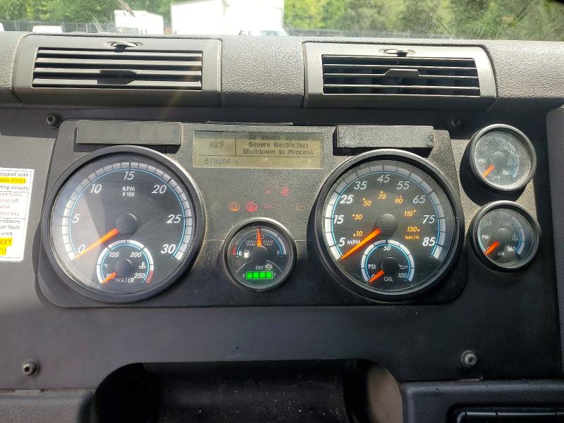 Продажа на аукционе авто 2015 Freightliner Cascadia 125, vin: 1FUJGLDV7FLGF3740, номер лота: 54808986