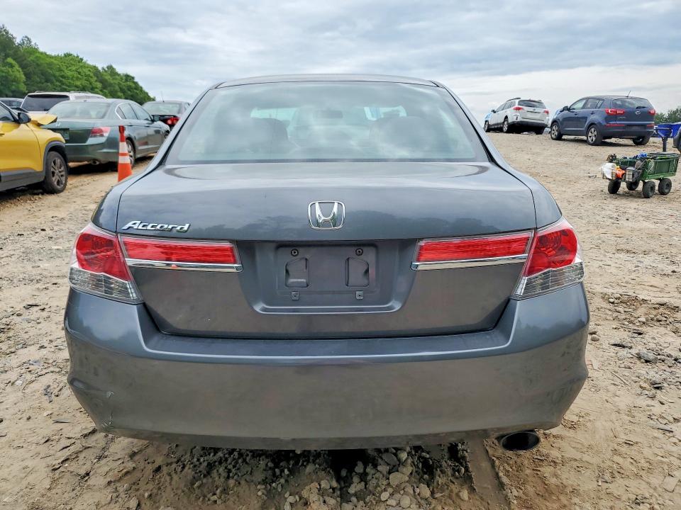 53167046 :رقم المزاد ، 1HGCP2F38BA012868 vin ، 2011 Honda Accord مزاد بيع