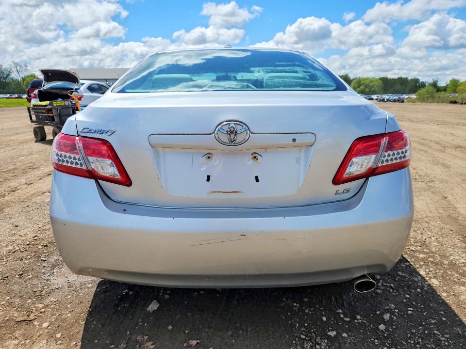 53683416 :رقم المزاد ، 4T4BF3EK1BR215256 vin ، 2011 Toyota Camry مزاد بيع