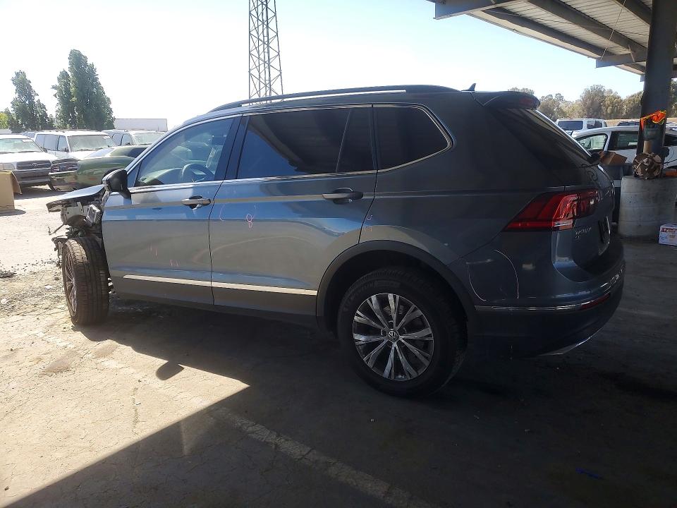 2018 Volkswagen Tiguan მანქანა იყიდება აუქციონზე, vin: 3VV3B7AX8JM002669, აუქციონის ნომერი: 55033666
