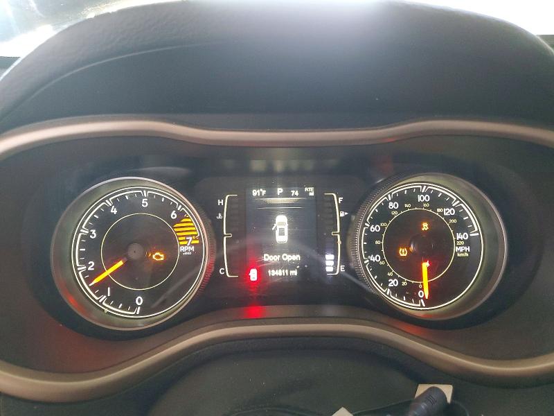 55039376 :رقم المزاد ، 1C4PJLCB8GW338747 vin ، 2016 Jeep Cherokee مزاد بيع