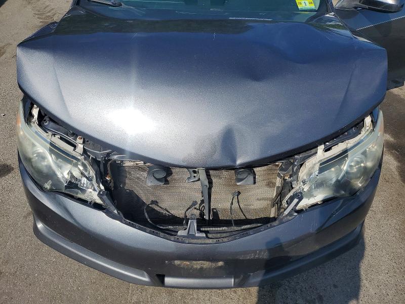 55236666 :رقم المزاد ، 4T1BF1FK9CU635880 vin ، 2012 Toyota Camry مزاد بيع
