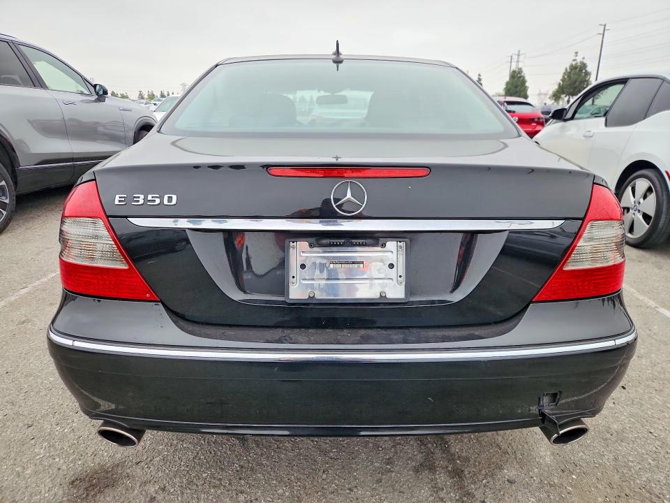 2008 Mercedes-benz E მანქანა იყიდება აუქციონზე, vin: WDBUF56X88B264700, აუქციონის ნომერი: 53804476