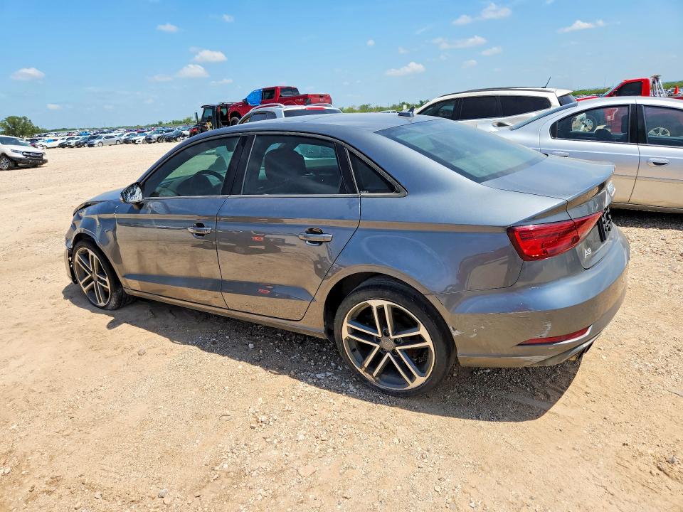 Продаж на аукціоні авто 2018 Audi A3, vin: WAUAUGFF1J1060889, номер лоту: 54394326