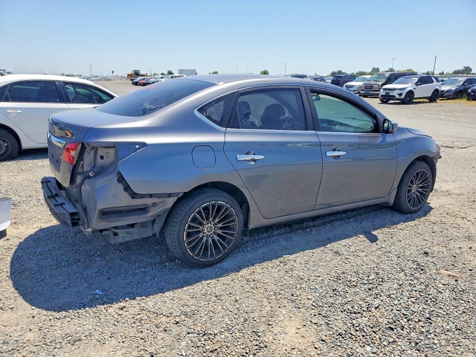 Продаж на аукціоні авто 2019 Nissan Sentra, vin: 3N1AB7APXKY314317, номер лоту: 52825666