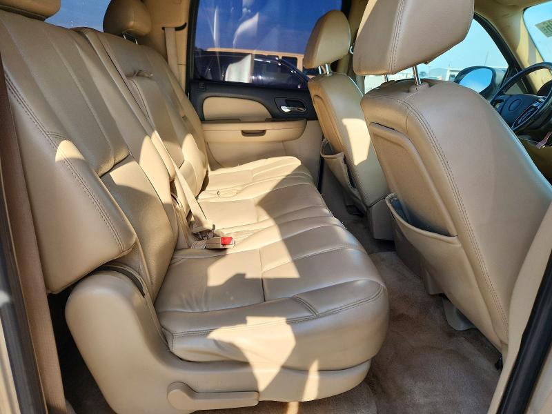 Продажа на аукционе авто 2007 Chevrolet Suburban, vin: 3GNFK16357G258667, номер лота: 52230636