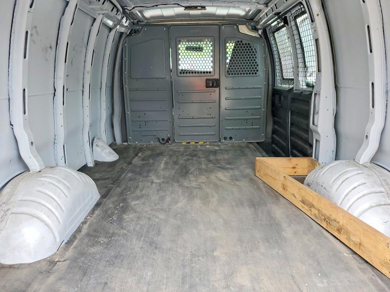 Продаж на аукціоні авто 2022 Chevrolet Express 2500, vin: 1GCWGAFP7N1197086, номер лоту: 52778036
